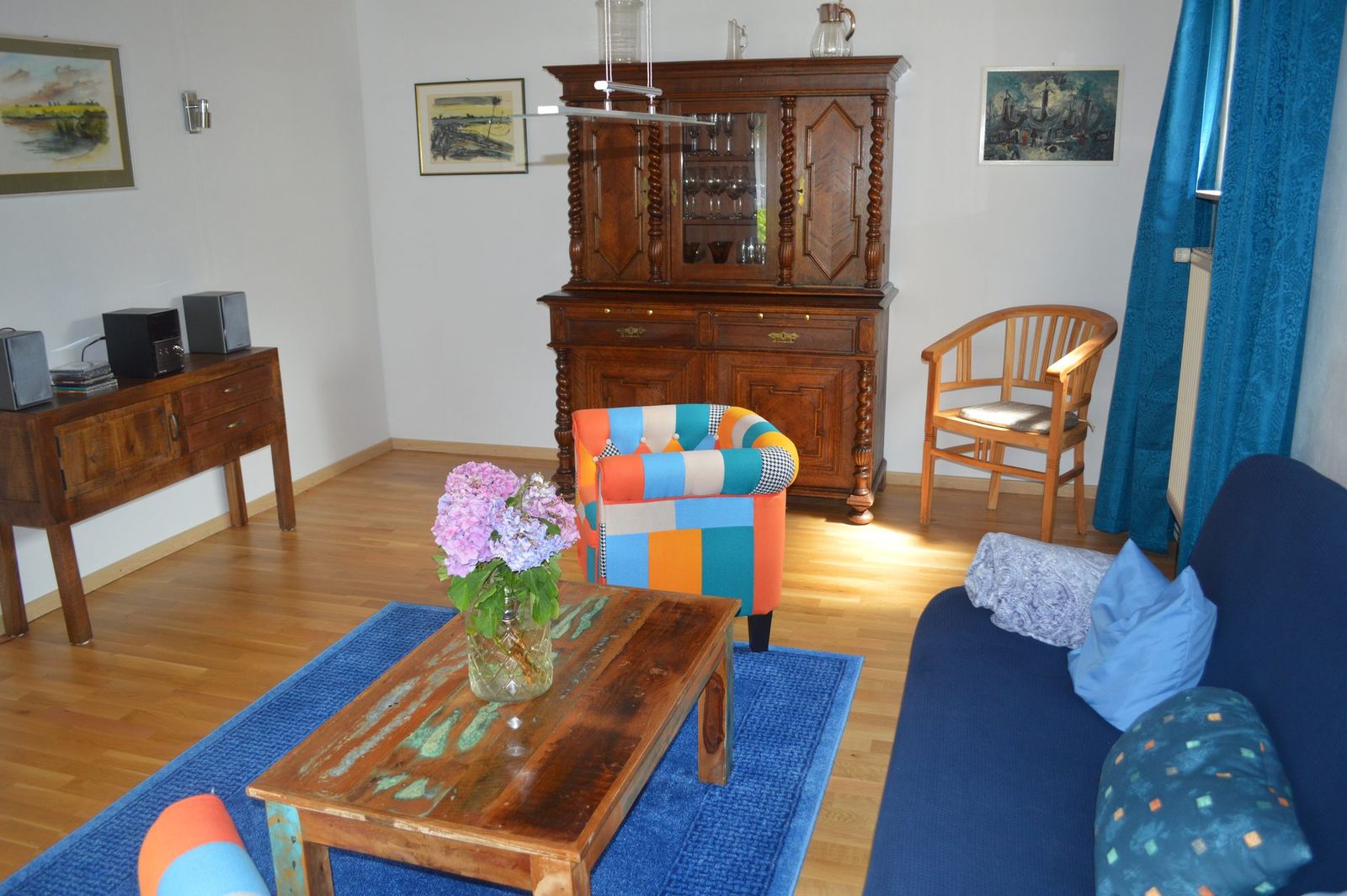 Wohnzimmer des Ferienhauses in Rysum